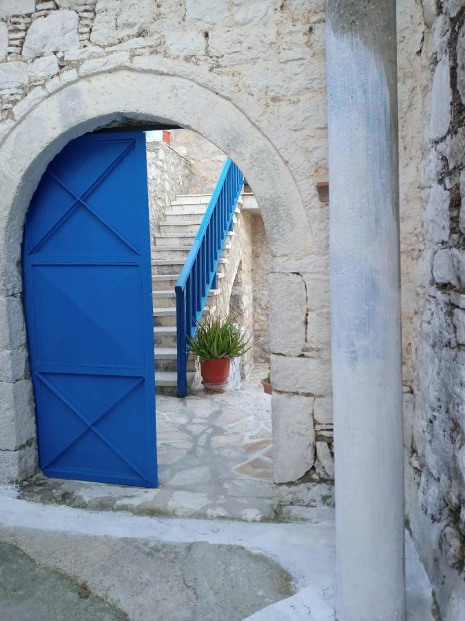Amphora Guesthouse Himarë Extérieur photo