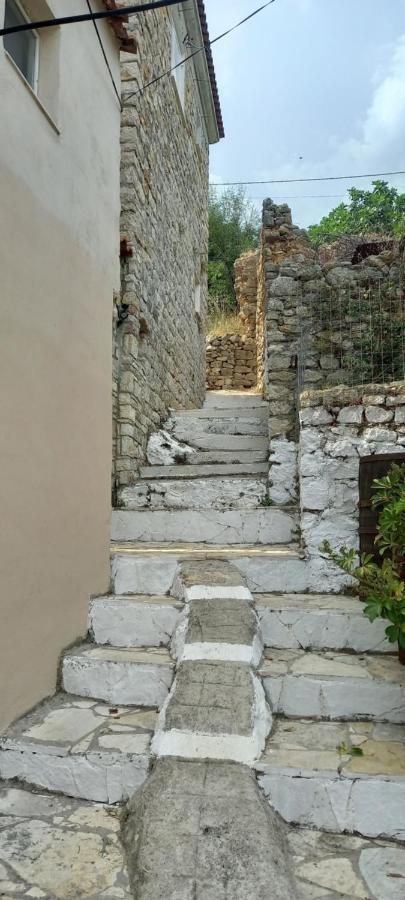 Amphora Guesthouse Himarë Extérieur photo