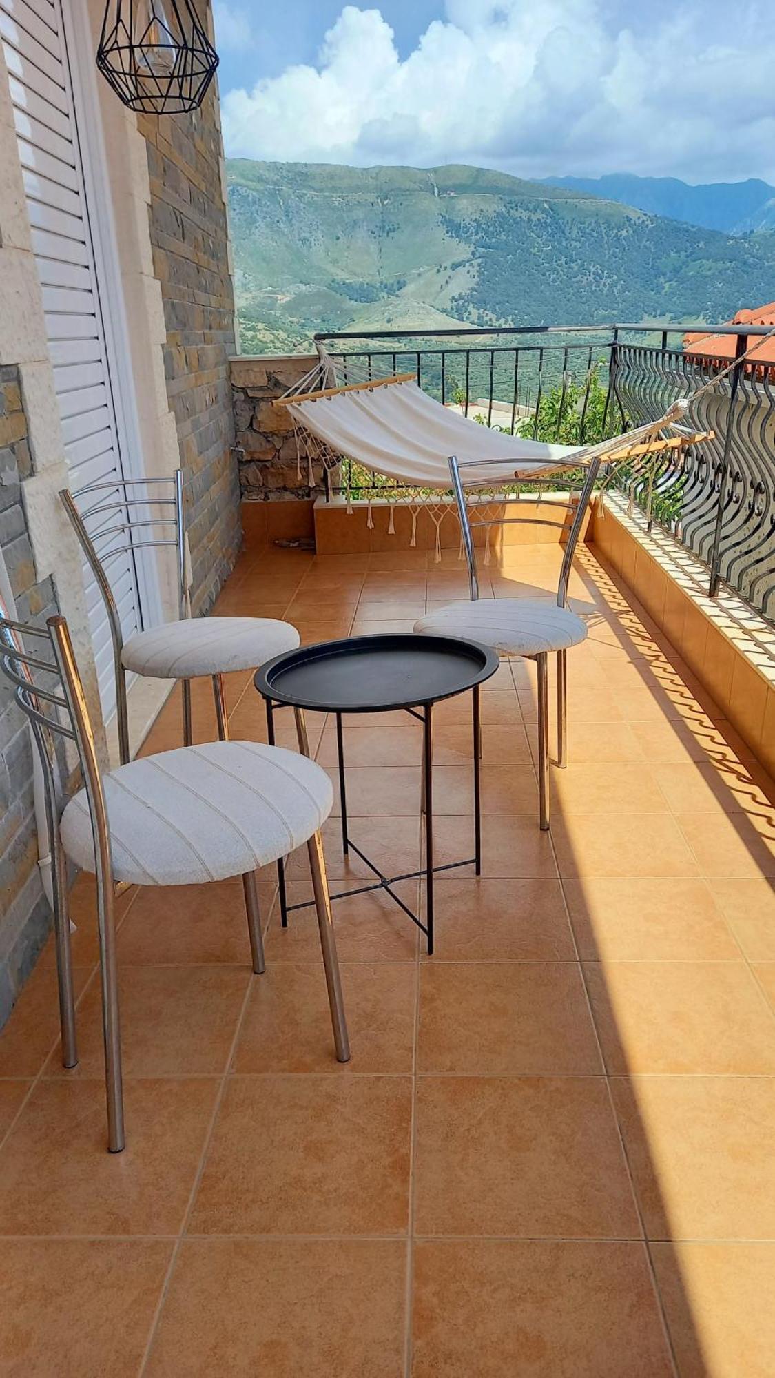 Amphora Guesthouse Himarë Chambre photo